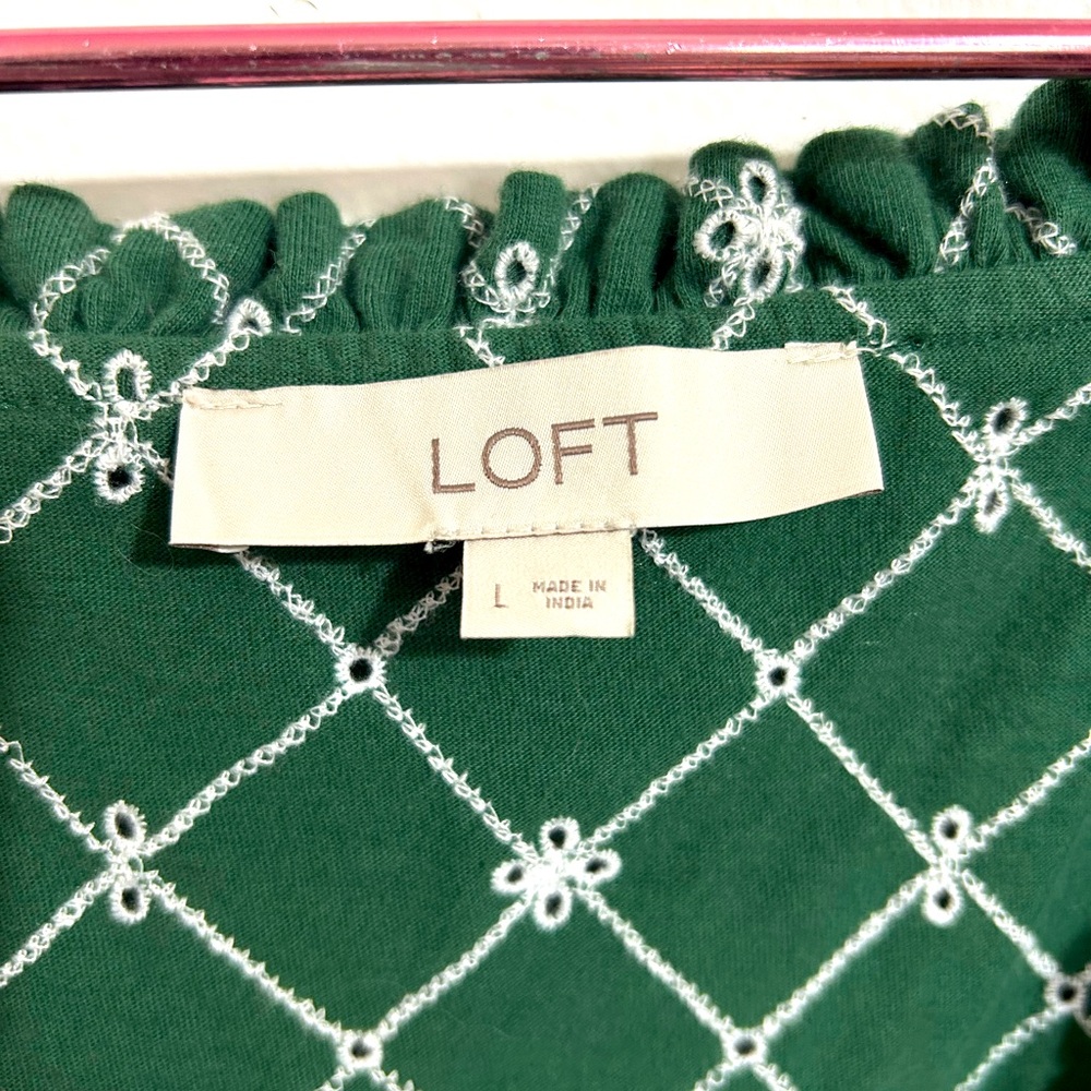 Loft, women’s‎ top - Picture 2 of 4